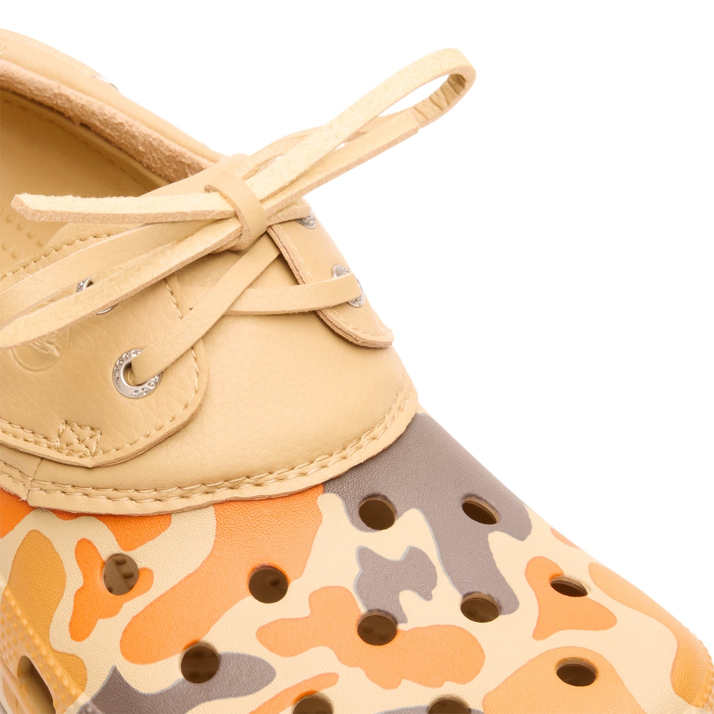 Crocs Classic Duck Camo Boat Shoe (Tan/Shocking Orange)