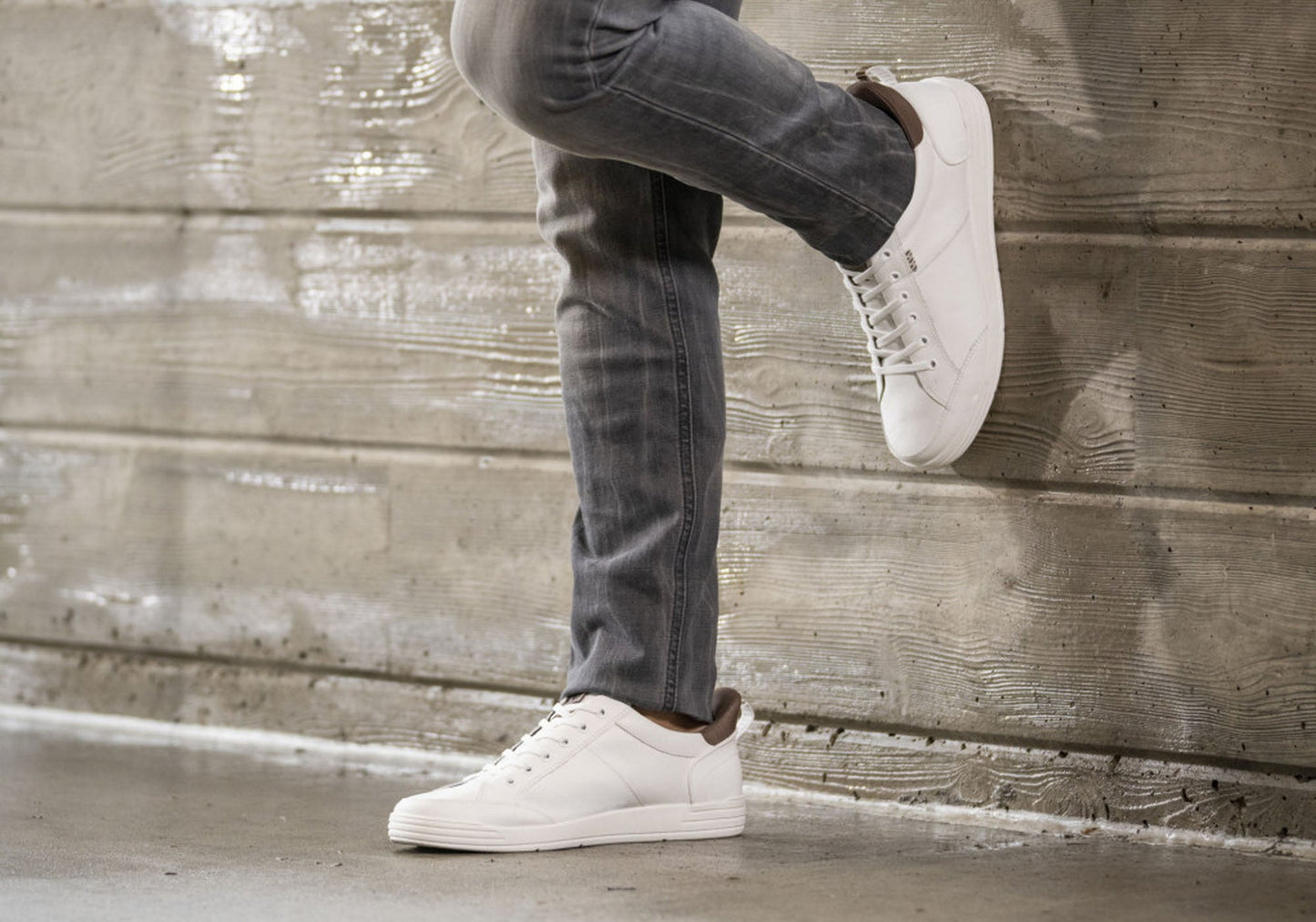 Nunn Bush By Florsheim Mens EE Extra Wide Leather Kore EZ Sneakers