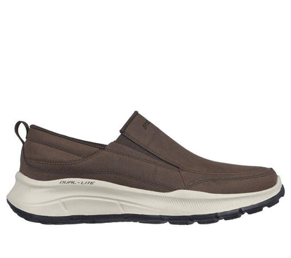 Men's Wide Fit Skechers 232517 Equalizer 5.0 Harvey Trainers
