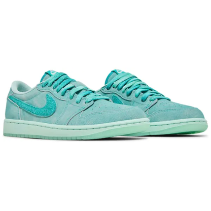 Jordan Women's Teal Air Jordan 1 Retro Low OG, HQ8111 300