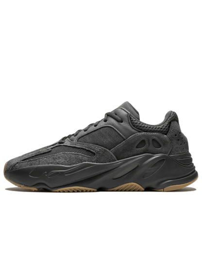Adidas Yeezy 700 Utility Black