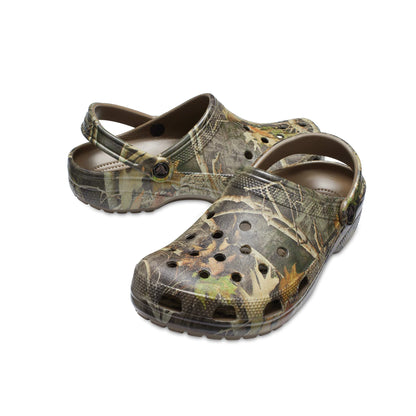 Crocs Classic True Timber Kanati Clog 'Walnut' (2025)