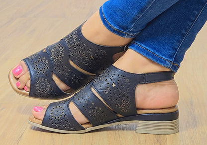 Orizonte Lotusloop Womens Comfort European Leather Low Heel Sandals