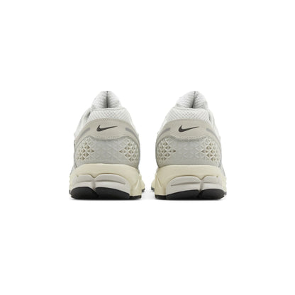 Nike Zoom Vomero 5 'Platinum Tint' (2024)