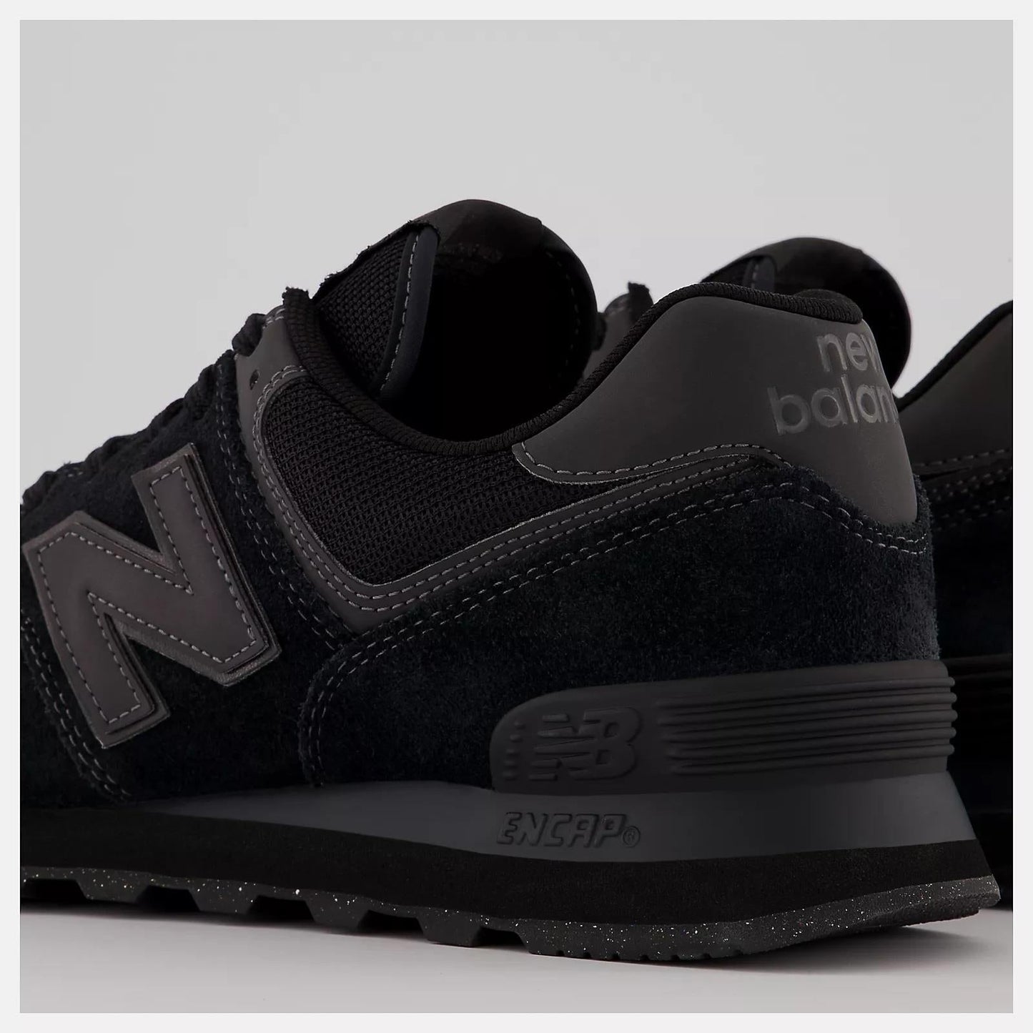 Men's Wide Fit New Balance ML574EVE Walking/Running Trainers - Exclusive - Black