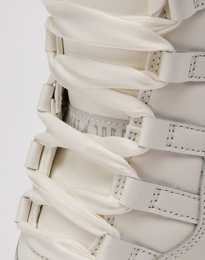 Jordan Air Jordan 11 Retro 'Pearl'