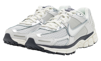 Nike Zoom Vomero 5 Photon Dust Metallic Silver