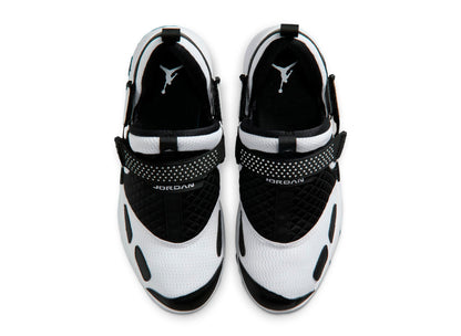 Women's Jordan Trunner LX