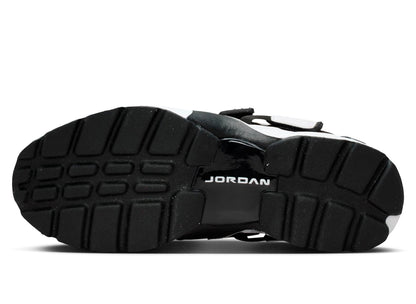 Women's Jordan Trunner LX
