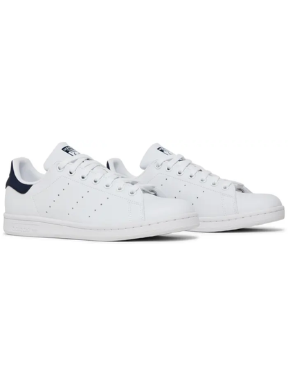 Adidas Men's White / Navy Stan Smith Sneakers, Q47224