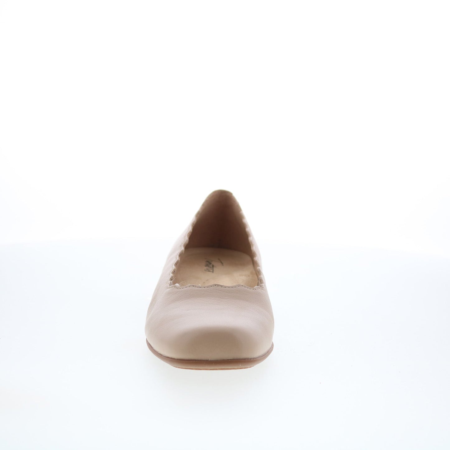 Trotters Sabine T2255-130 Womens Beige Leather Slip On Ballet Flats Shoes