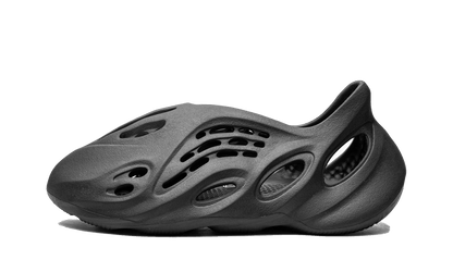 Yeezy foam RNR Onyx